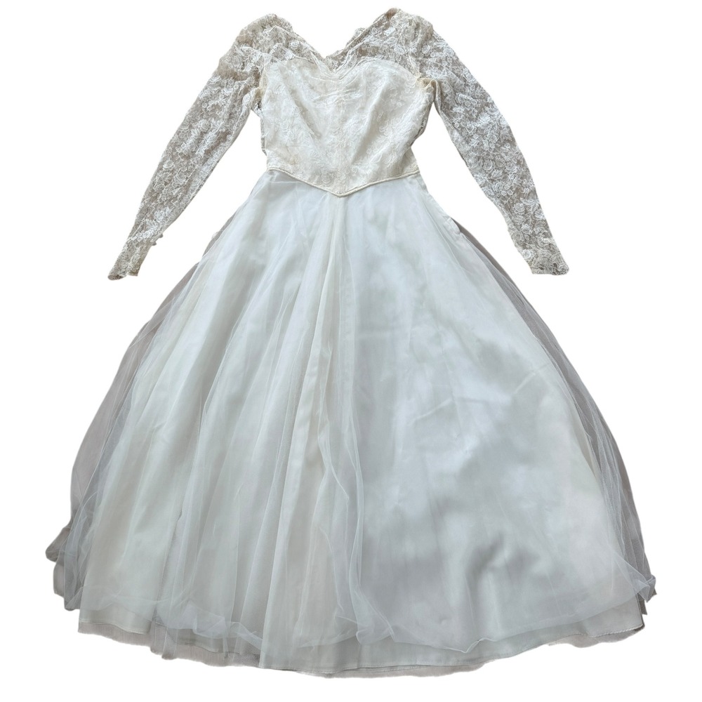 Vintage 1950s Wedding Dress Lace Tulle Gown Long Sleeve Covered Buttons XS Ivory